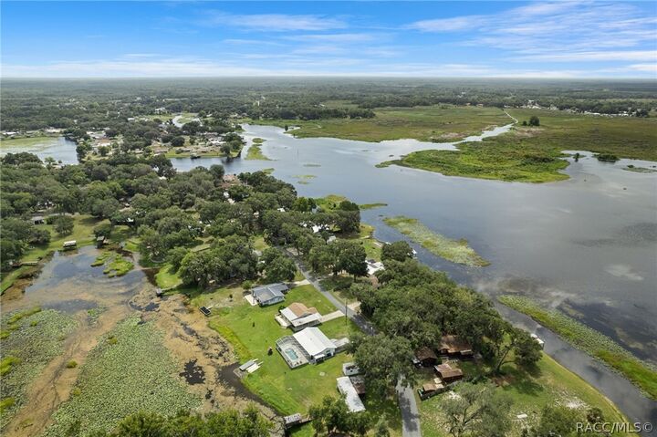 Property Photo:  8723 E Aquarius Drive  FL 34450 