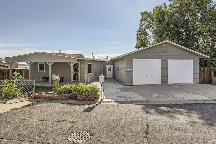Property Photo:  9118 N Moselle Court  CO 80260 