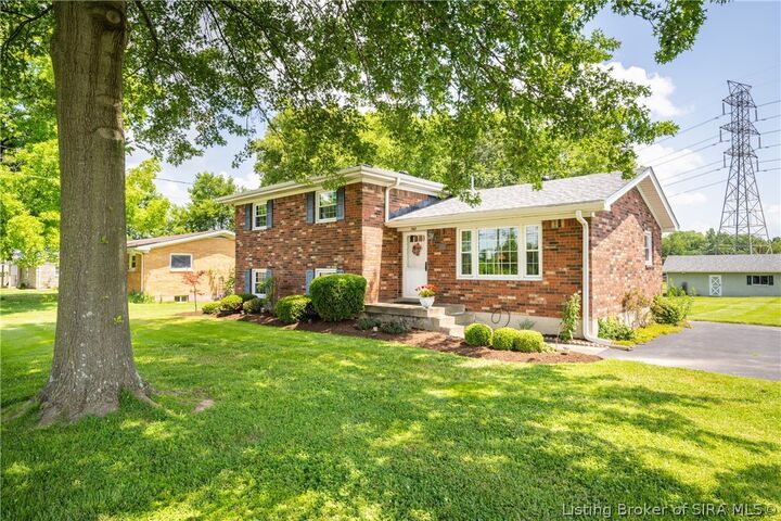 Property Photo:  3512 Holmans Lane  IN 47130 