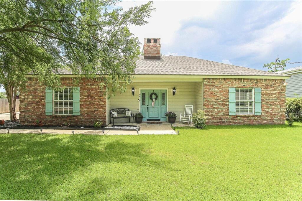 Property Photo:  4020 Cappy Drive  LA 70605 