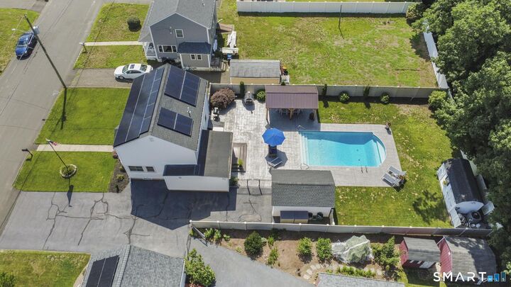 Property Photo: 28 Macarthur Road CT 06473