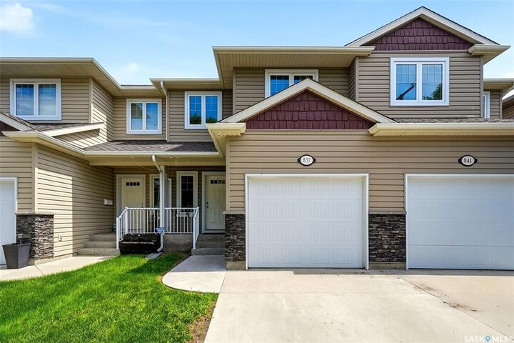 Property Photo:  837 Connaught Street  SK S4T 6S3 