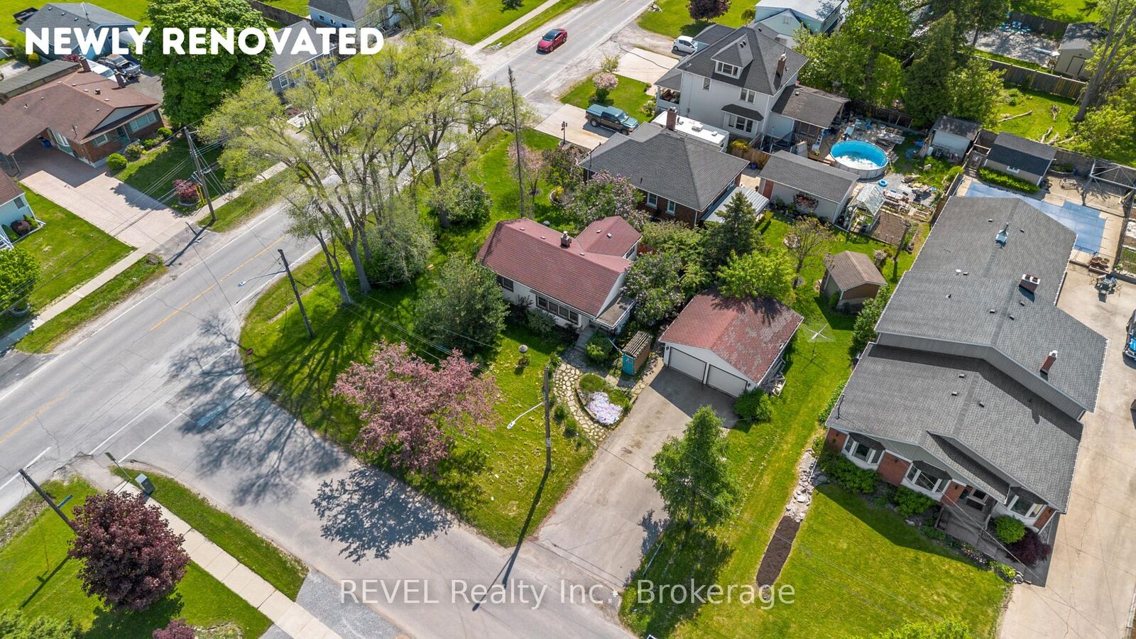 Property Photo: 7962 Booth Street ON L2H 1E8
