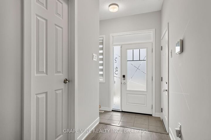 Property Photo: 225 Billrian Crescent ON K2S 3A5