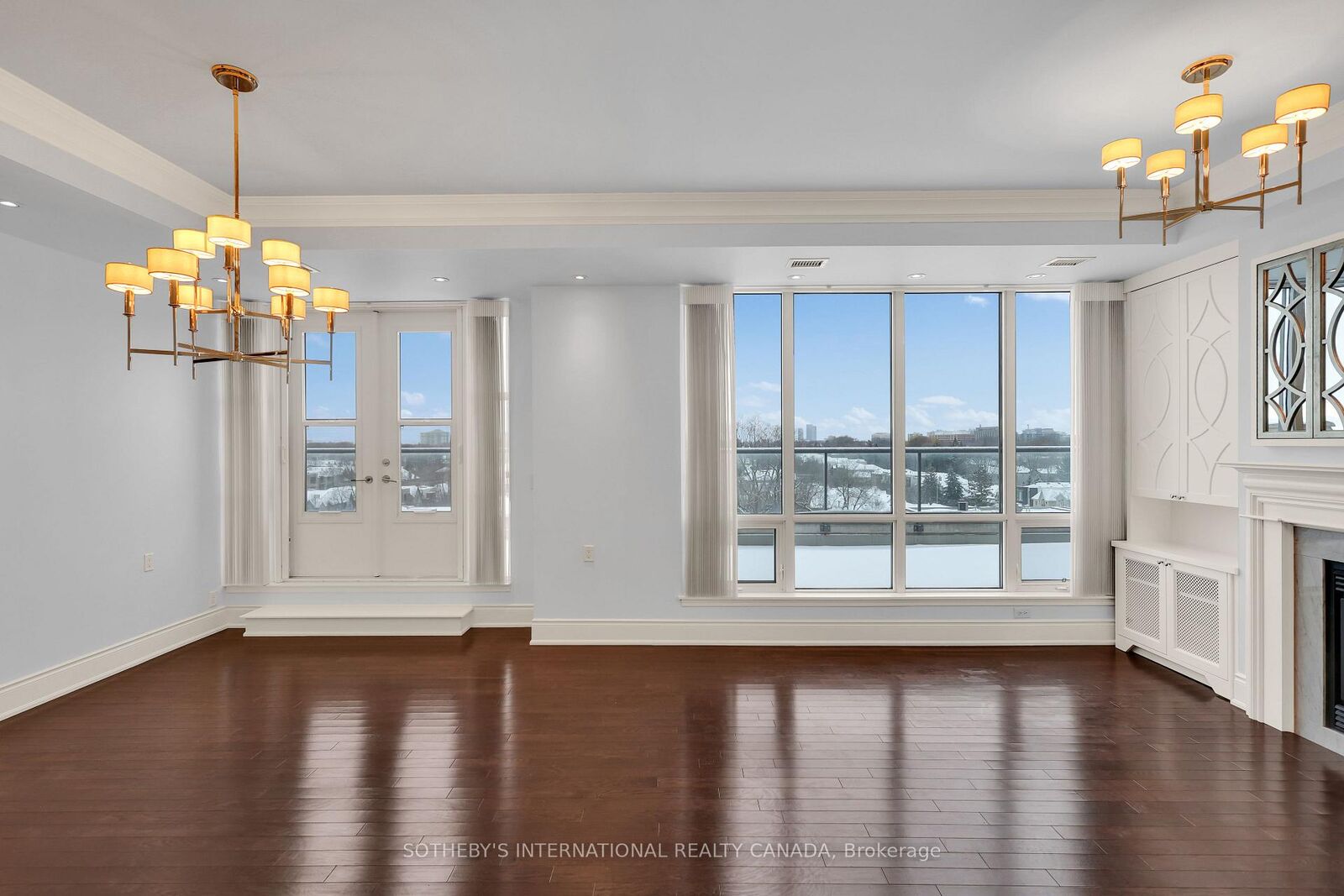 Property Photo:  1717 Avenue Road 604  ON M5M 0A2 