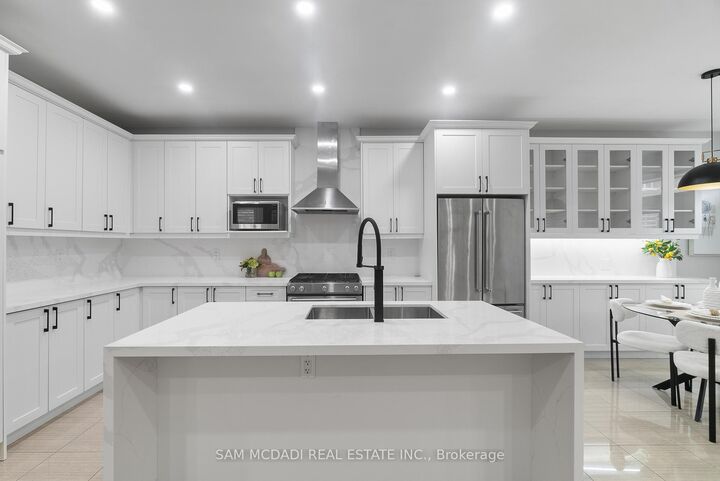 Property Photo:  573 Settlers Road W  ON L6M 1N7 