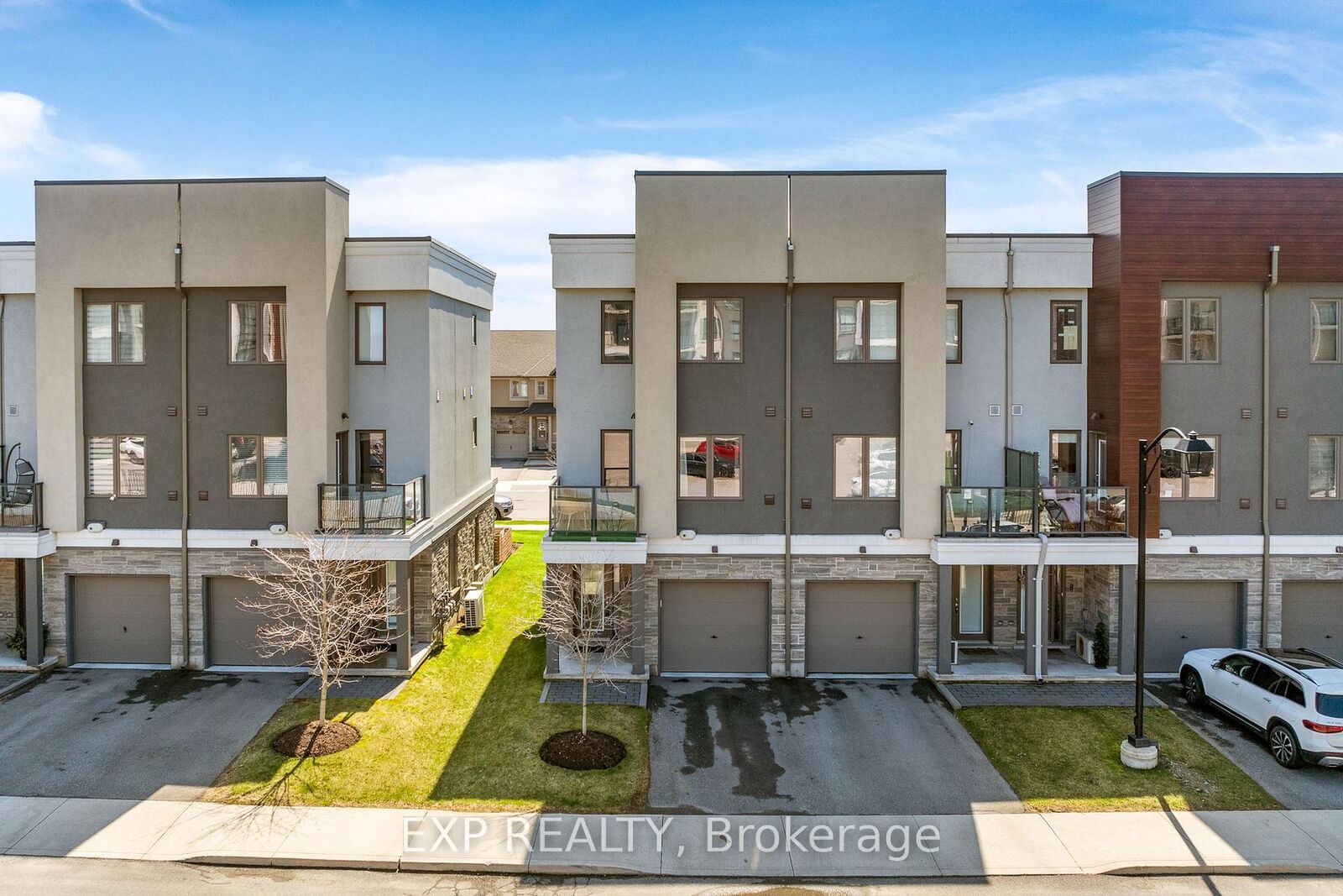 Property Photo: 115 Shoreview Place 6 ON L8E 0K4