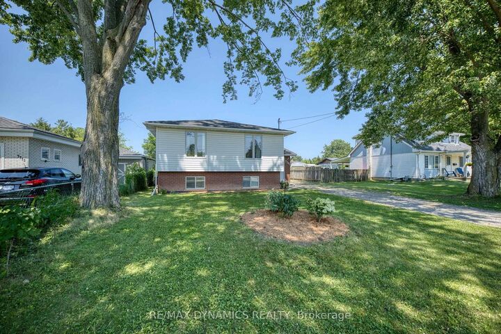 Property Photo: 7701 Badger Road ON L2H 1H8