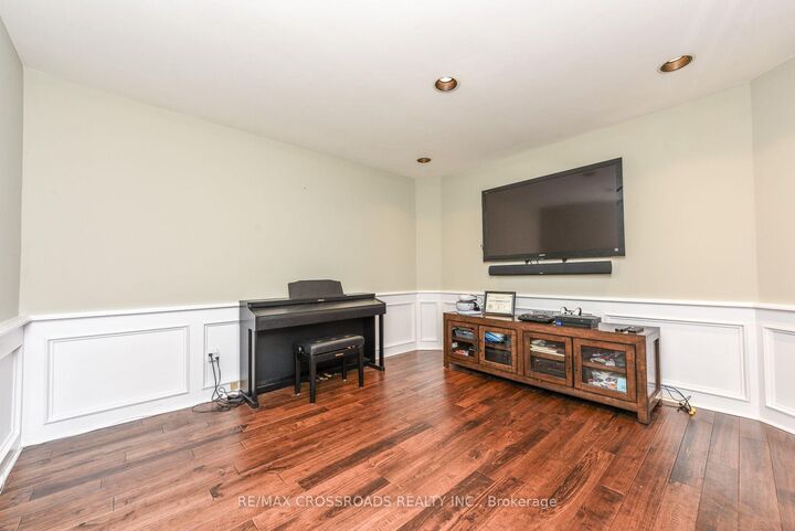 Property Photo: 1171 Fairmeadow Trail ON L6M 2M7