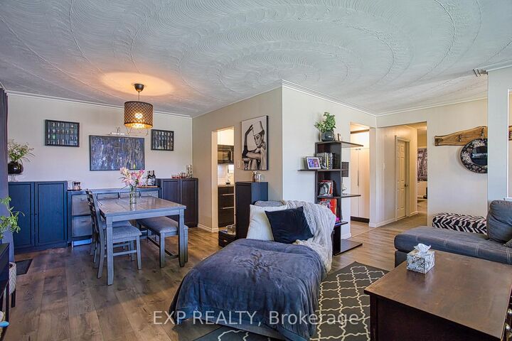 Property Photo:  2387 Cyprus Avenue  ON L7P 1G5 