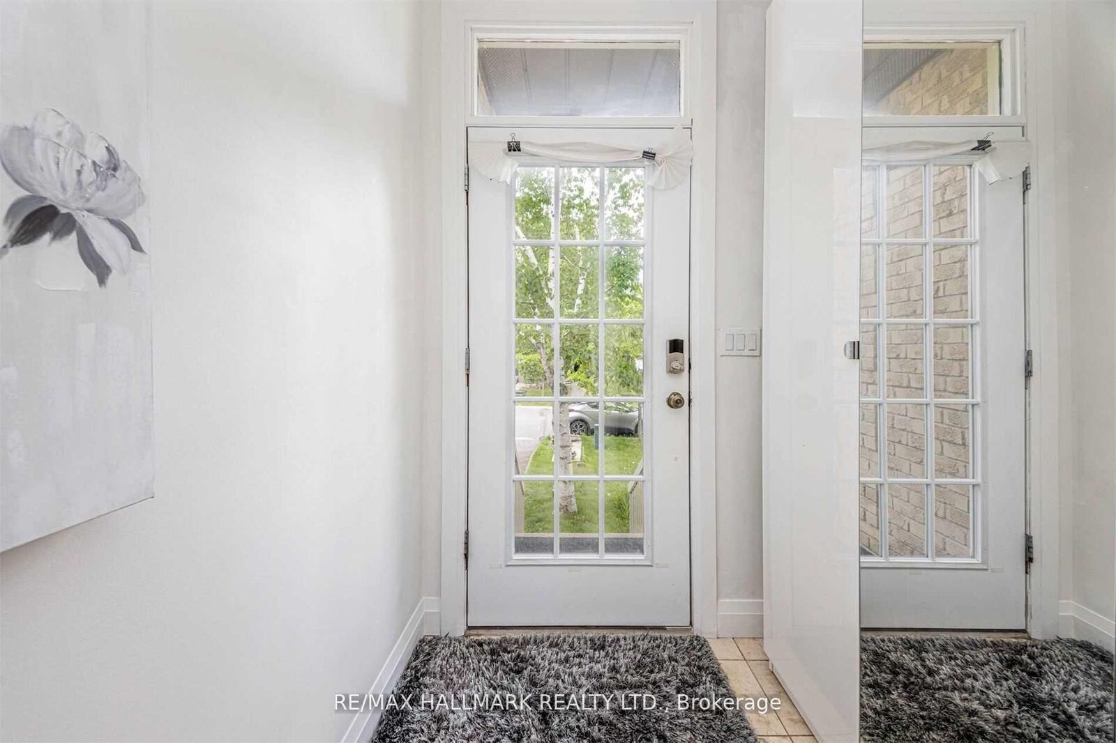 Property Photo: 131 Cottonwood Court ON L3T 5W9
