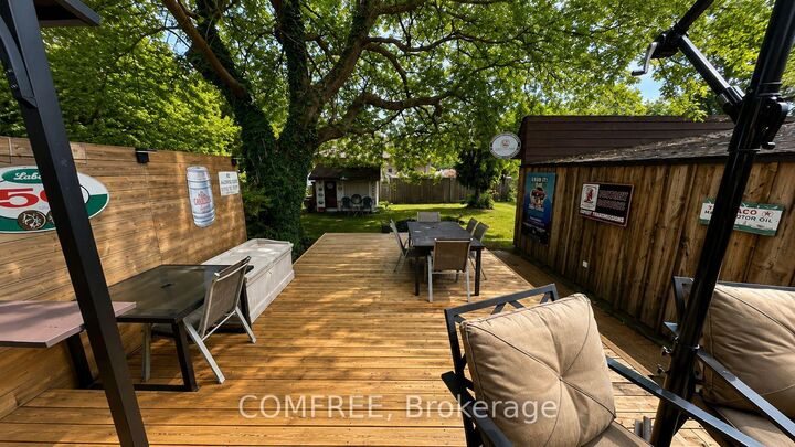 Property Photo: 275 Margaret Street ON N0P 2L0