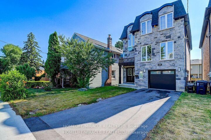Property Photo: 688A Midland Avenue ON M1K 4C6