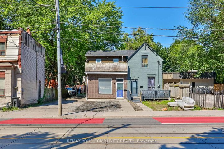 316 Dufferin Street — photo 1