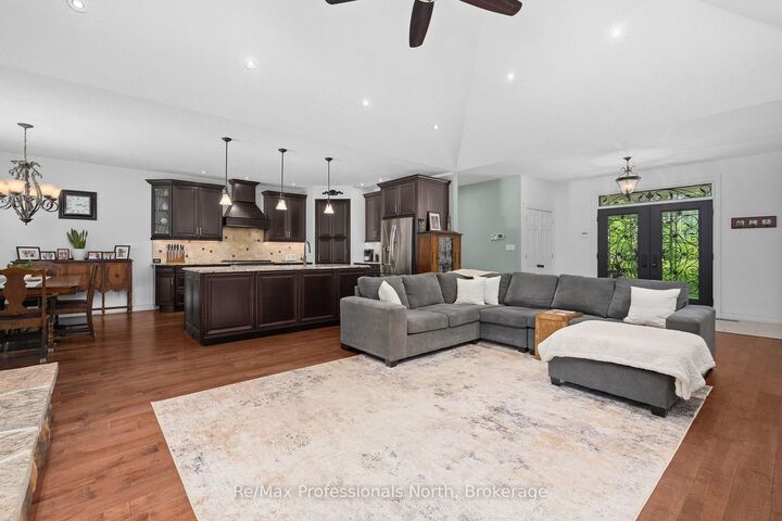 2452 Doe Lake Road — photo 1