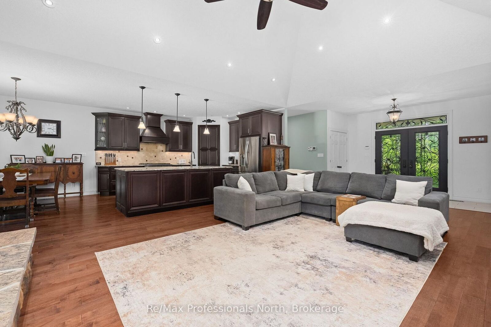Property Photo: 2452 Doe Lake Road ON P1P 1R3