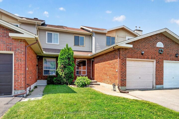 Property Photo:  49 Newport Crescent  ON K1T 3M2 