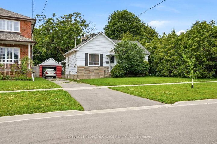 Property Photo: 104 Grenfell Street ON L1J 4W2