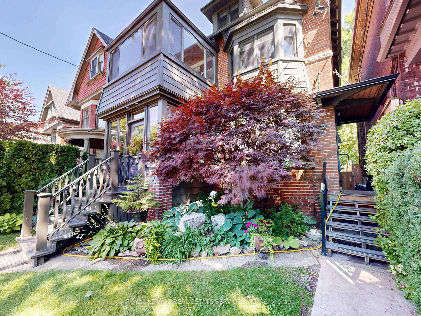Property Photo: 130A Westminster Avenue Upper Level ON M6R 1N5