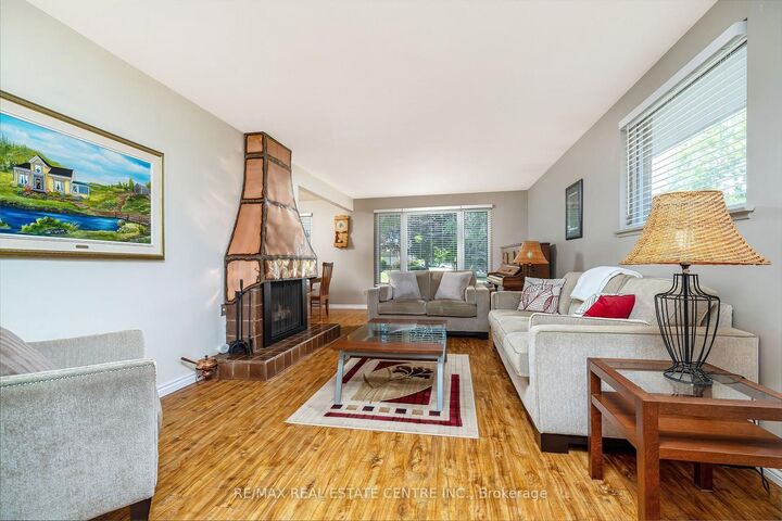 Property Photo: 391 Bell Street ON L9T 2B2