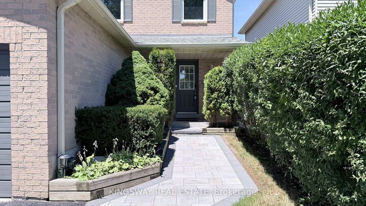 Property Photo: 3123 Bartholomew Crescent ON L5N 3K9