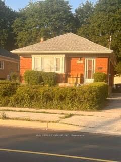Property Photo:  1285 Warden Avenue  ON M1R 2R5 