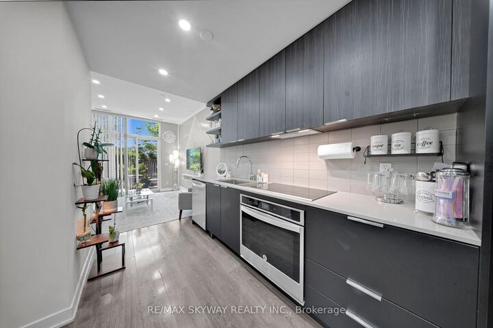 Property Photo: 6 Sonic Way 103 ON M3C 0P1