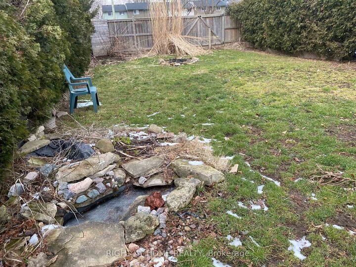 Property Photo: 238 Burnside Drive ON N5V 1B9