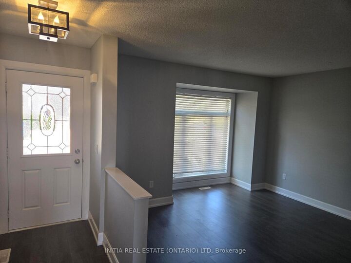 Property Photo:  1320 Savannah Drive 47  ON N5X 0B7 