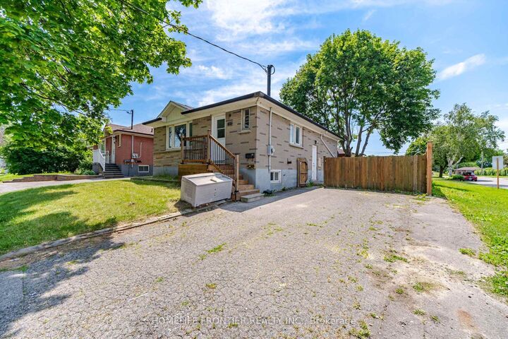 Property Photo: 651 Olive Avenue ON L1H 2R9