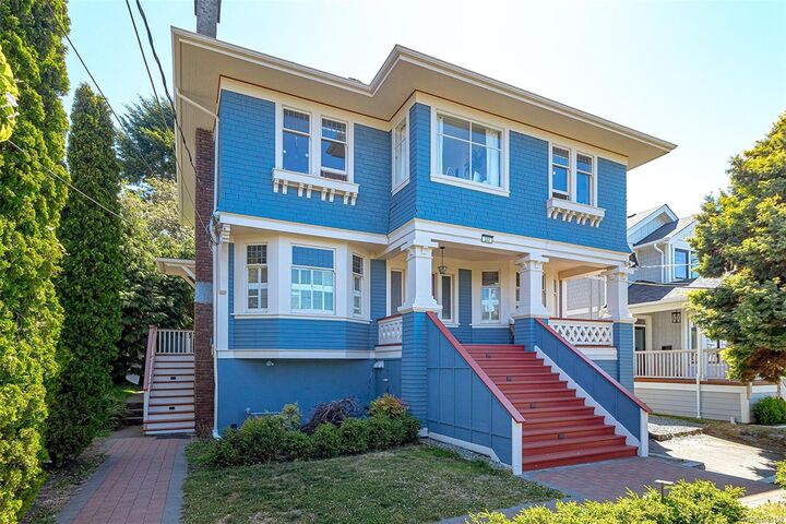 337 Moss St — photo 1