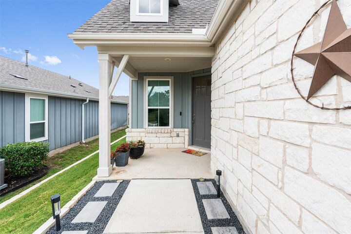 Property Photo:  706 Kitty Hawk Road  TX 78633 