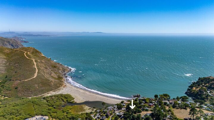 Property Photo: 120 Sunset Way CA 94965