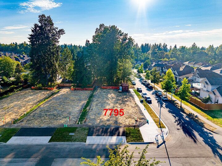 7795 147A Street — photo 1
