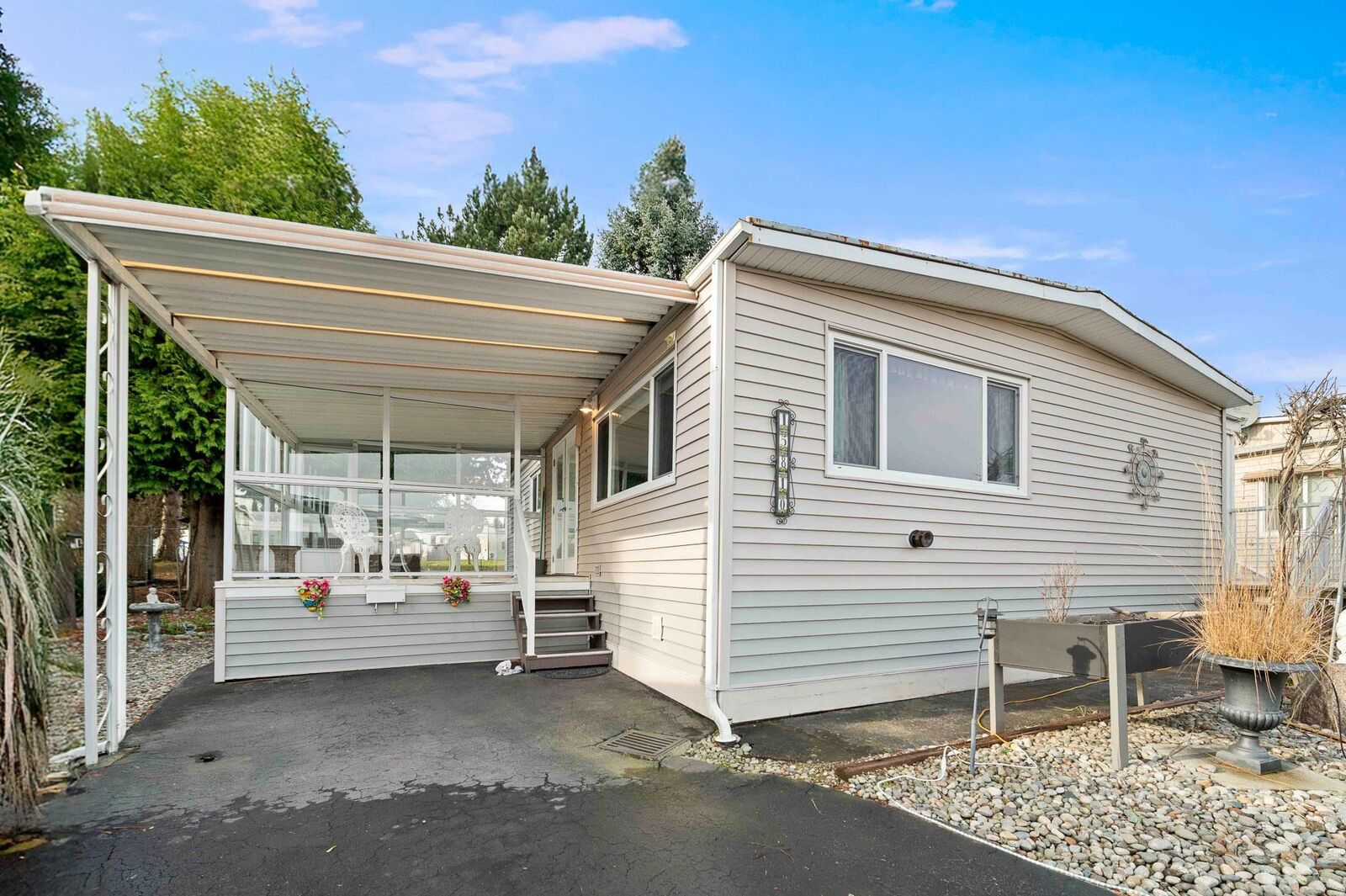 Property Photo: 15810 Norfolk Road Road BC V4A 5K9