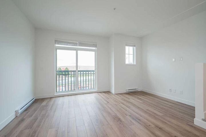Property Photo: 20487 65 Avenue 2 BC V2Y 3K8