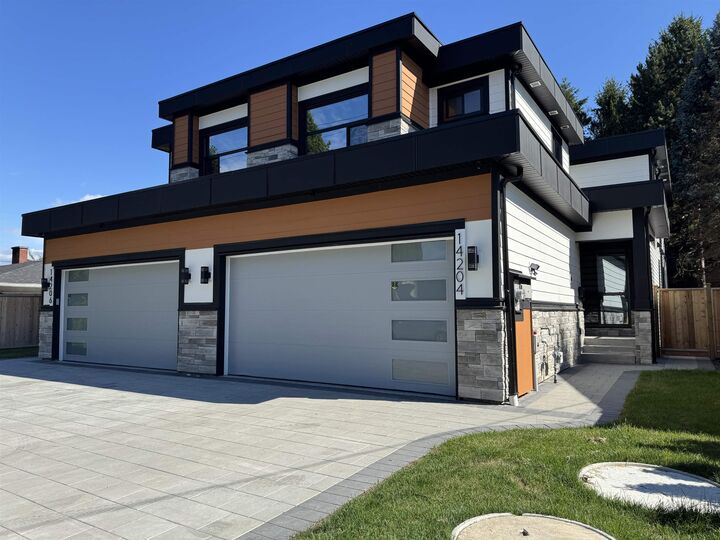 Property Photo: 14204 North Bluff Road BC V4B 3C4