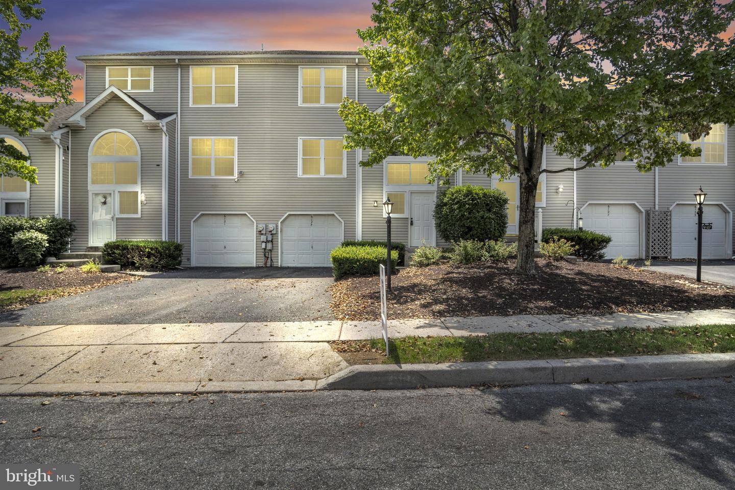 Property Photo: 6129 Spring Knoll Drive PA 17111