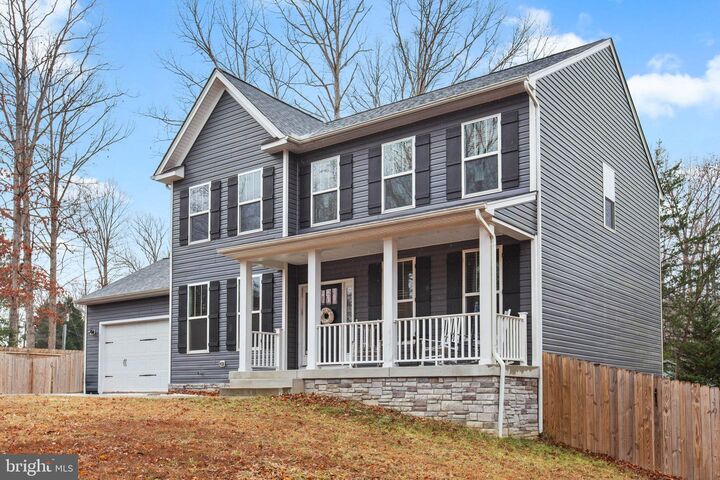 Property Photo: 307 Falmouth Drive VA 22546