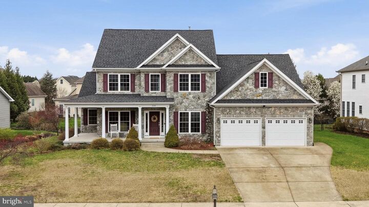 Property Photo:  226 Summerfield Drive  VA 22602 