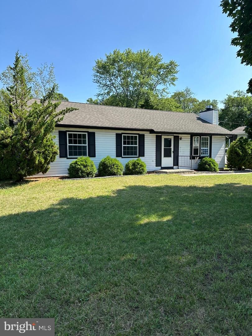 Property Photo:  914 W Summer Road  NJ 08341 