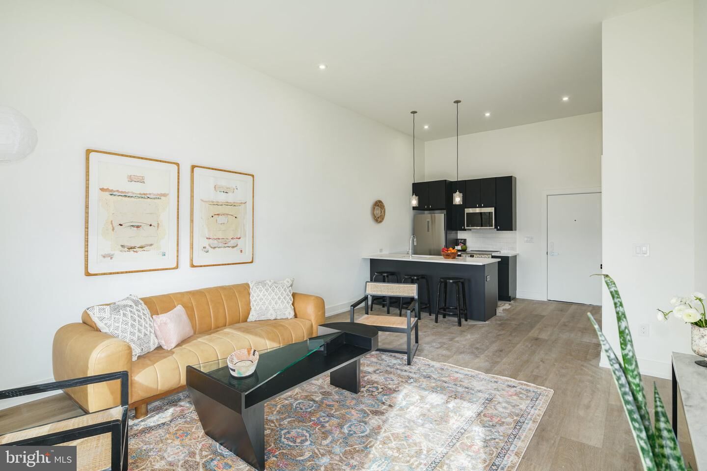 Property Photo: 5013 Springfield Avenue 305 PA 19143