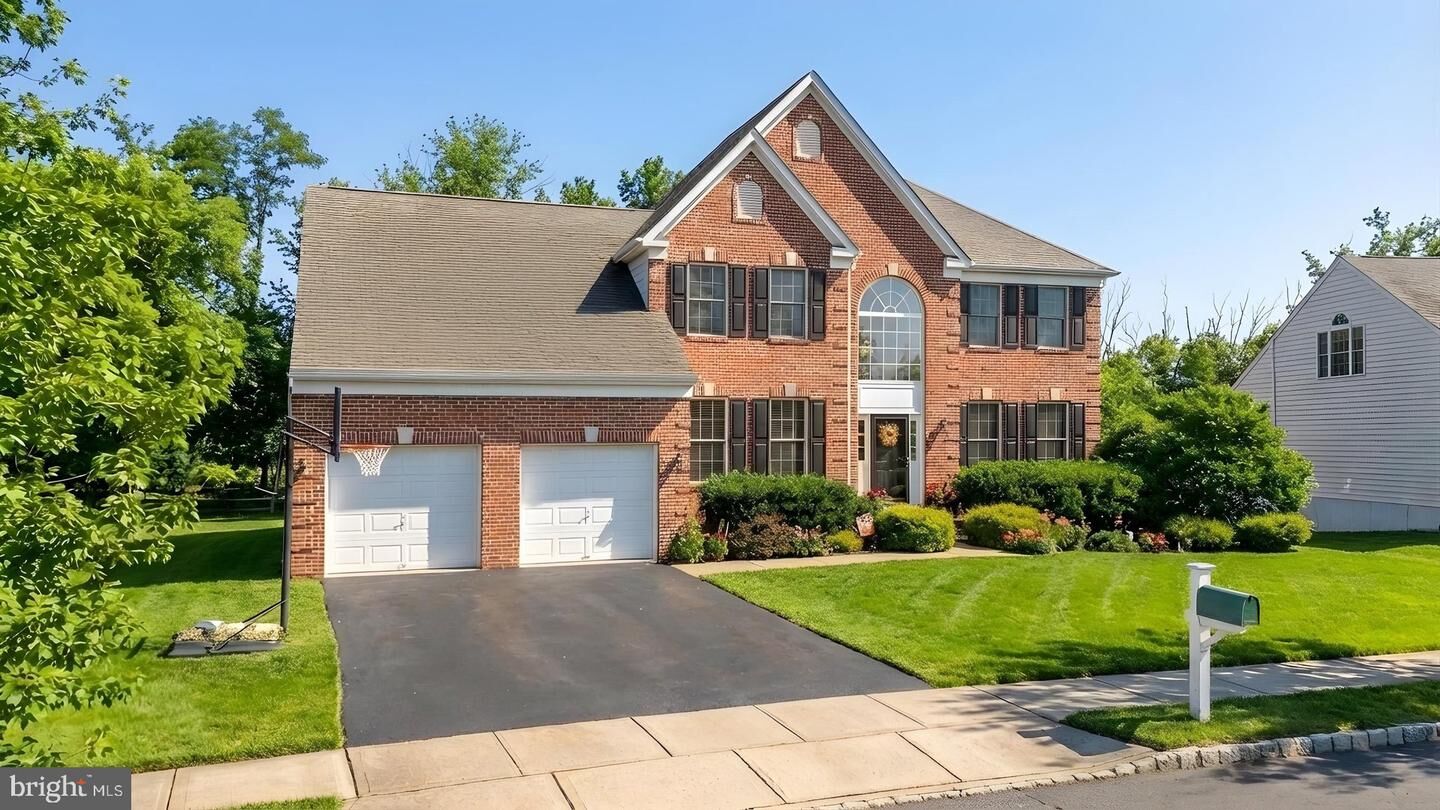 Property Photo:  26 Rouser Way  NJ 08844 