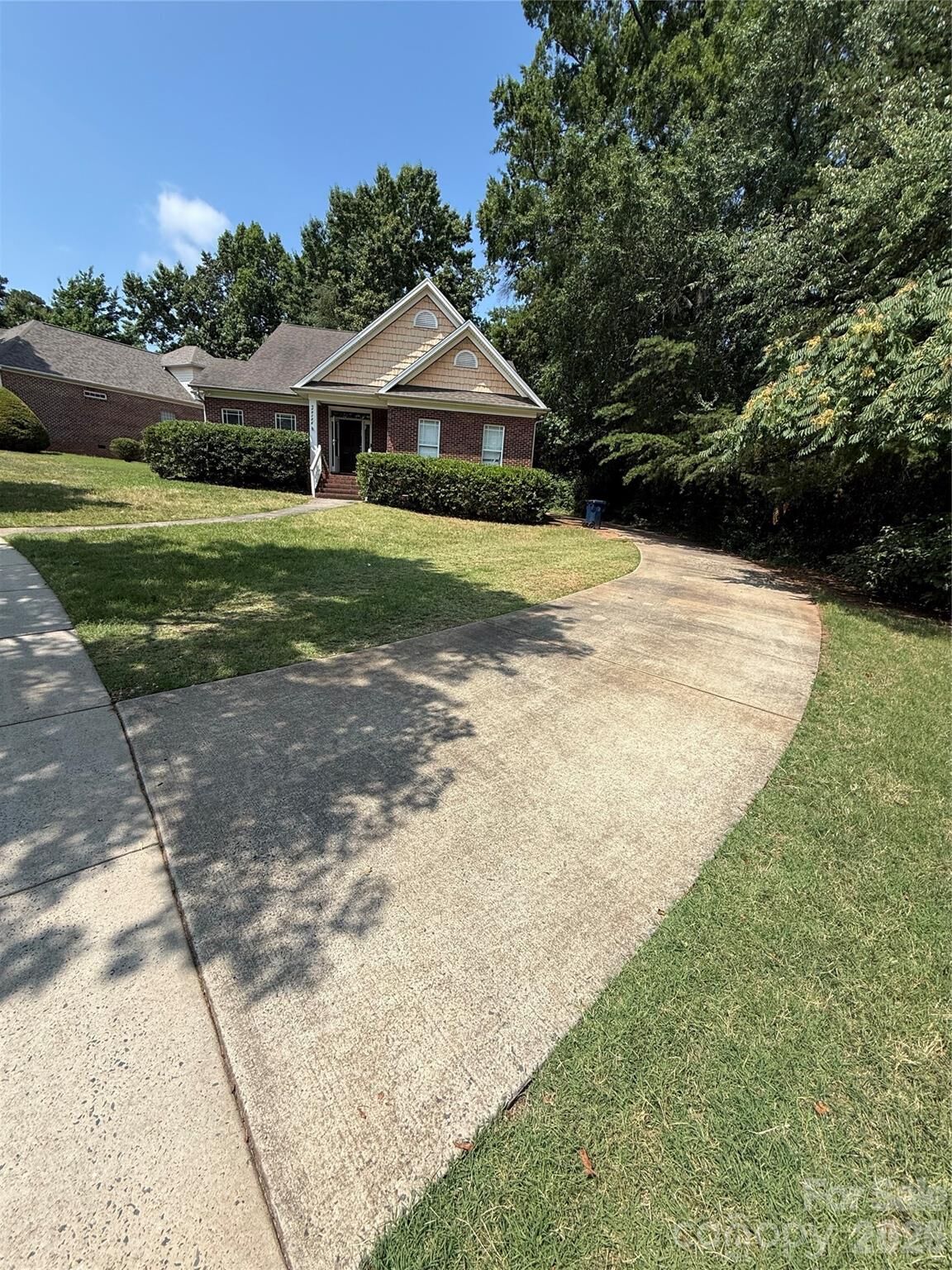 Property Photo:  20120 Colony Point Lane  NC 28031 