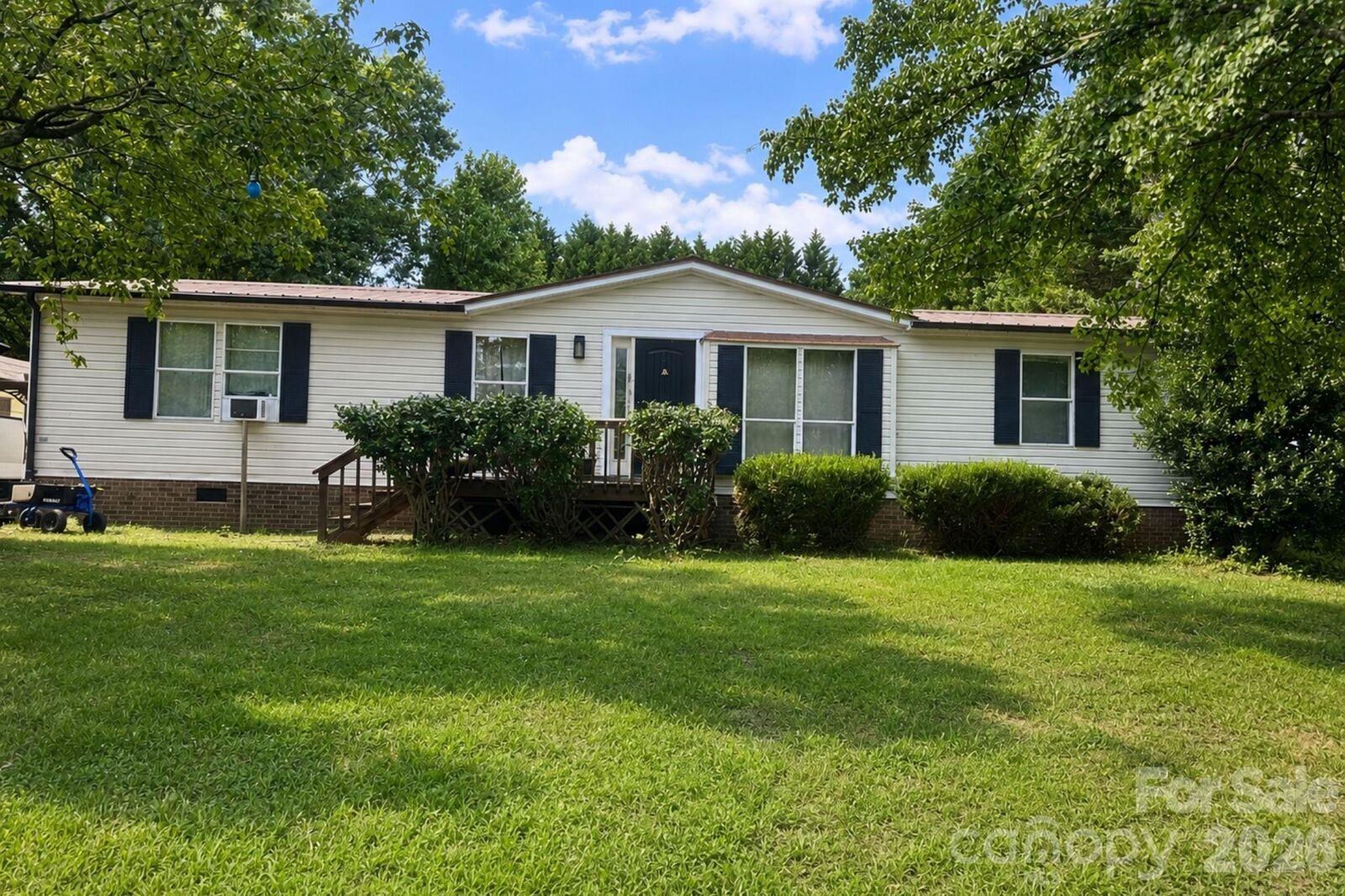 Property Photo: 546 Bethlehem Road NC 28677