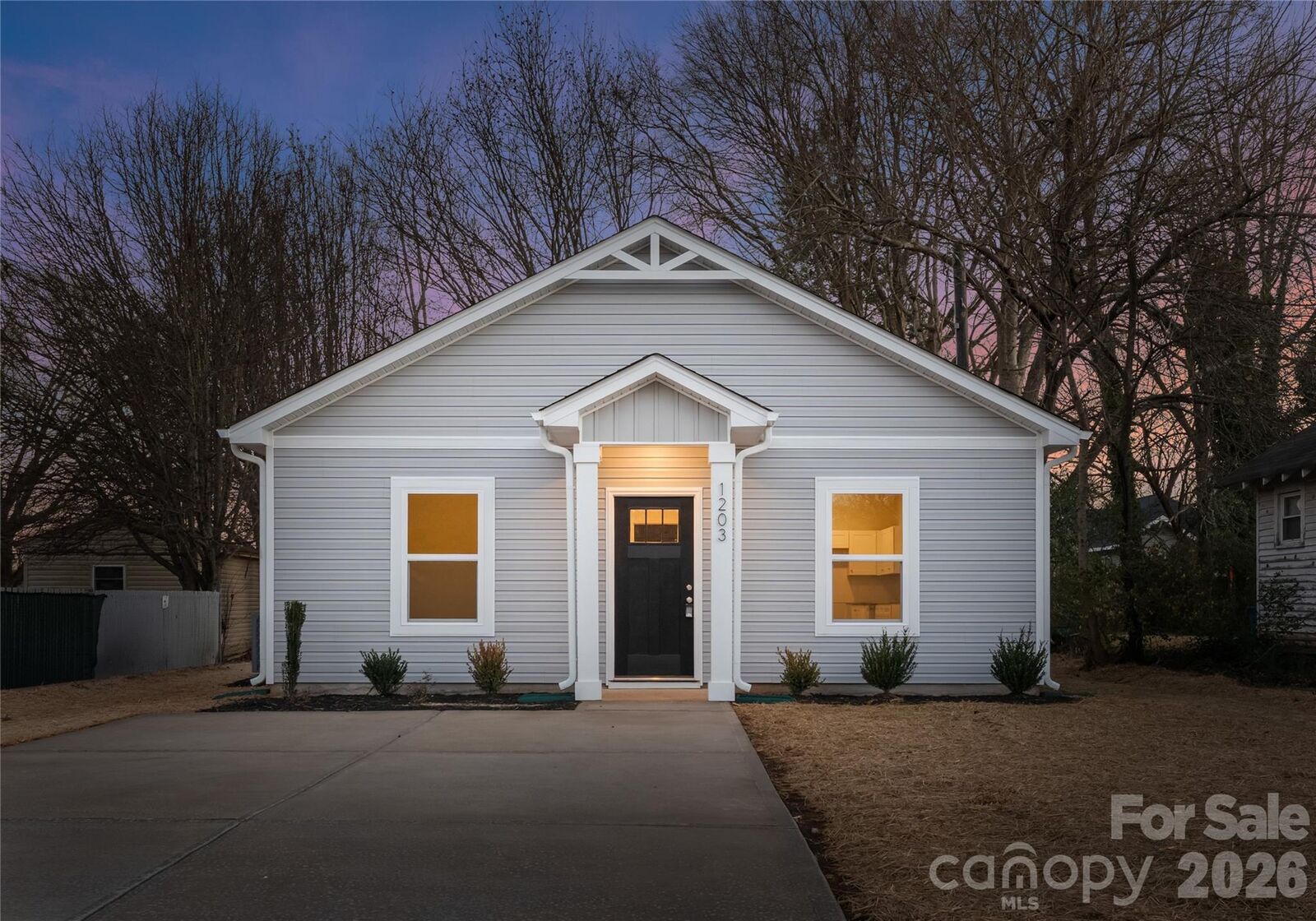 Property Photo:  1922 Wilson W Lee Boulevard  NC 28677 