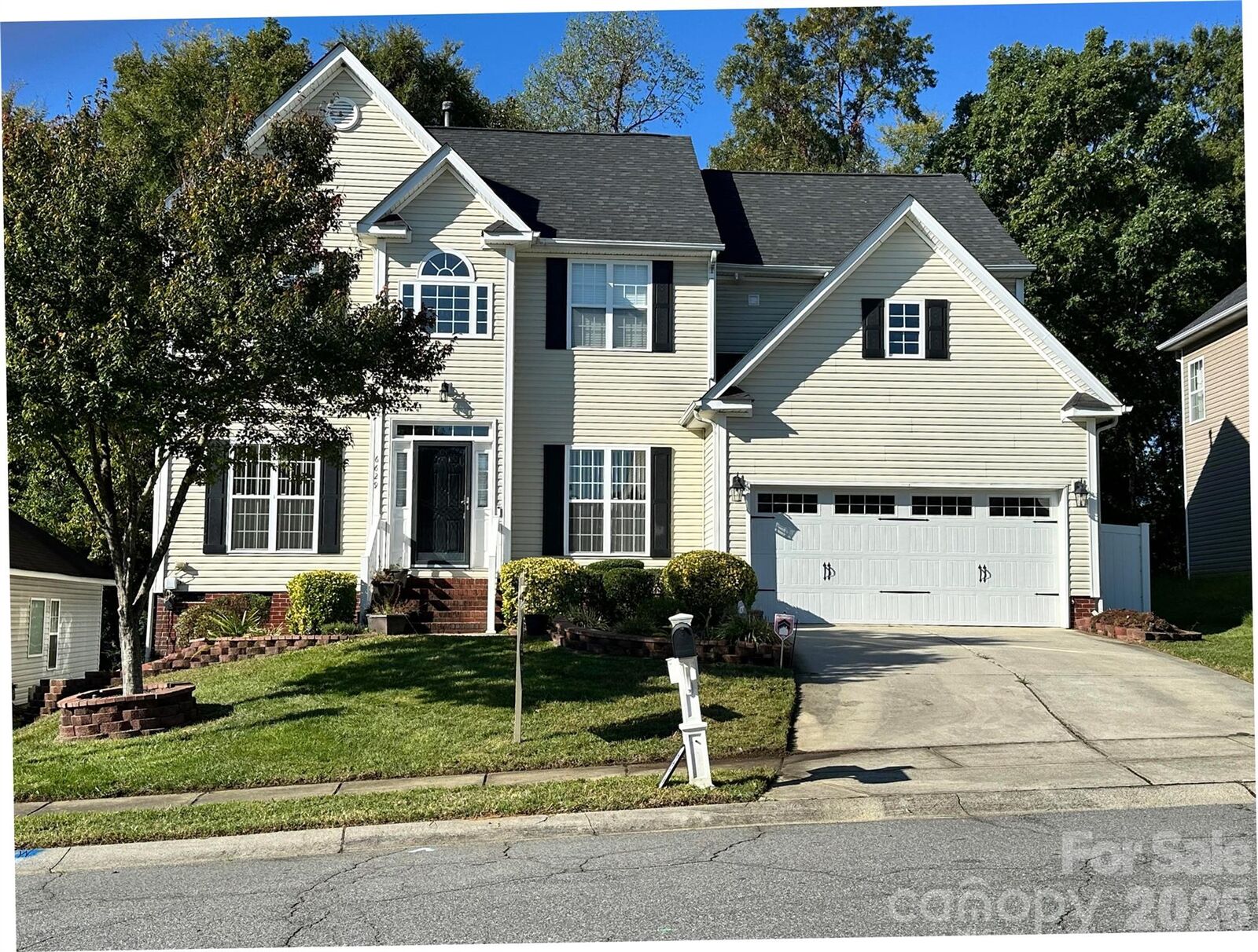 Property Photo:  6629 Pattonsburg Drive  NC 28213 