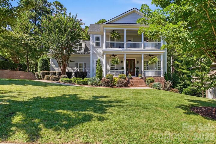 Property Photo: 2075 Lake Forest Drive SC 29708
