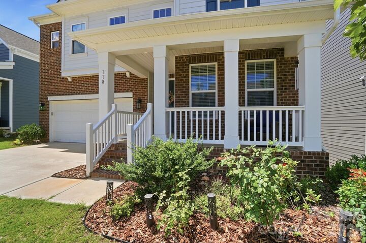Property Photo: 118 Winterberry Street NC 28117