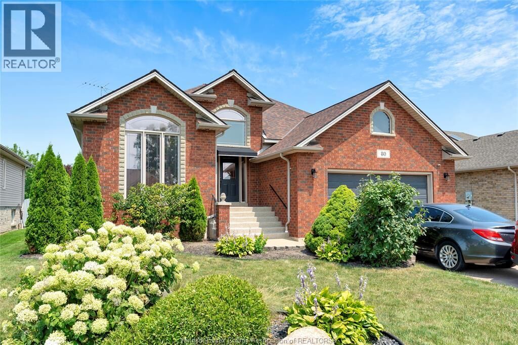 Property Photo: 80 Whelan Drive Lower ON N9V 4B6